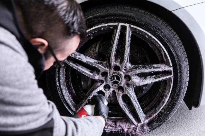 Čistič disků bez kyseliny Koch Magic Wheel Cleaner 500 ml-4